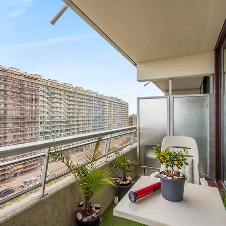 Apartmán Luxueuze Vakantiestudio Met Zeezicht En Terras In Ostende
